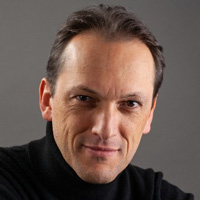 Philippe GOETZMANN,
Expert in retail and Founder of Philippe Goetzmann &, Member - Chair in Future of Retail in Society 4.0 - ESCP