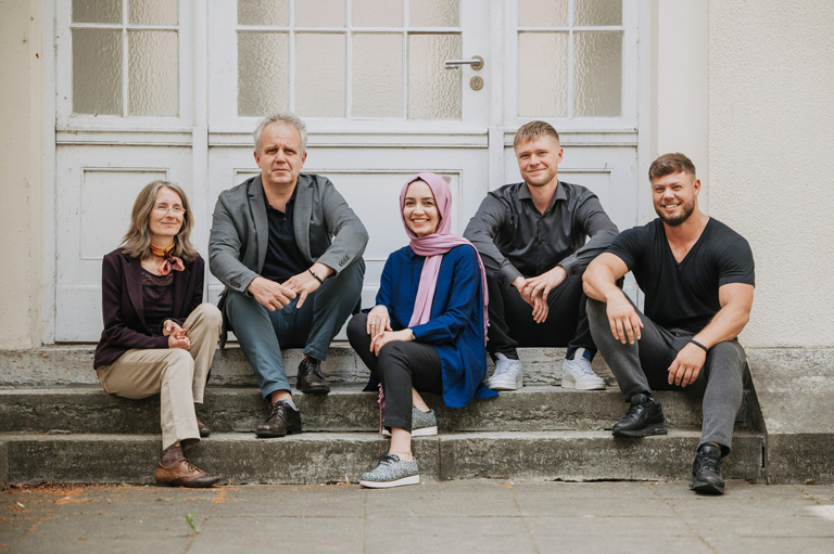 Team of the chair of Business Information Systems, Berlin campus, ESCP. From left to right: Barbara Lutz, Prof. Dr. Markus Bick, Mahdieh Darvish, Luca Laule, Tristan Thordsen