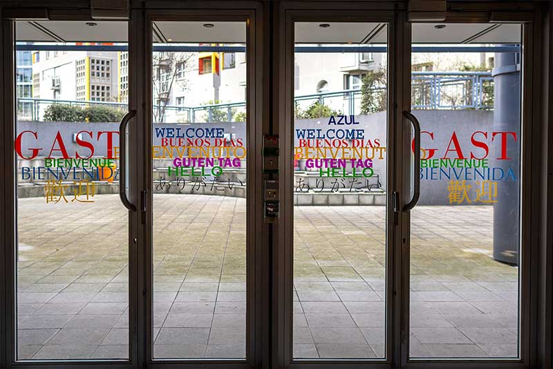Entrance to the courtyard